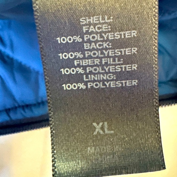 Brand: Champions, size: XL, black jacket, with hood, zipper. - Picture 6 of 13